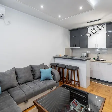 Bella With Free Parking * 诺威萨