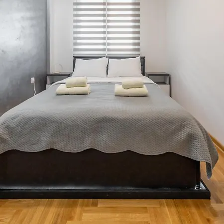 Bella With Free Parking * 诺威萨