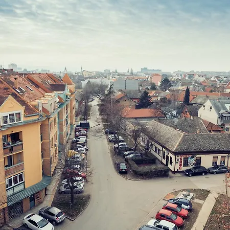 公寓 Bella With Free Parking *